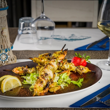 Spiedoni calamari e gamberi